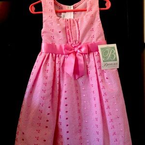 Girls pink dress! Size 4T.